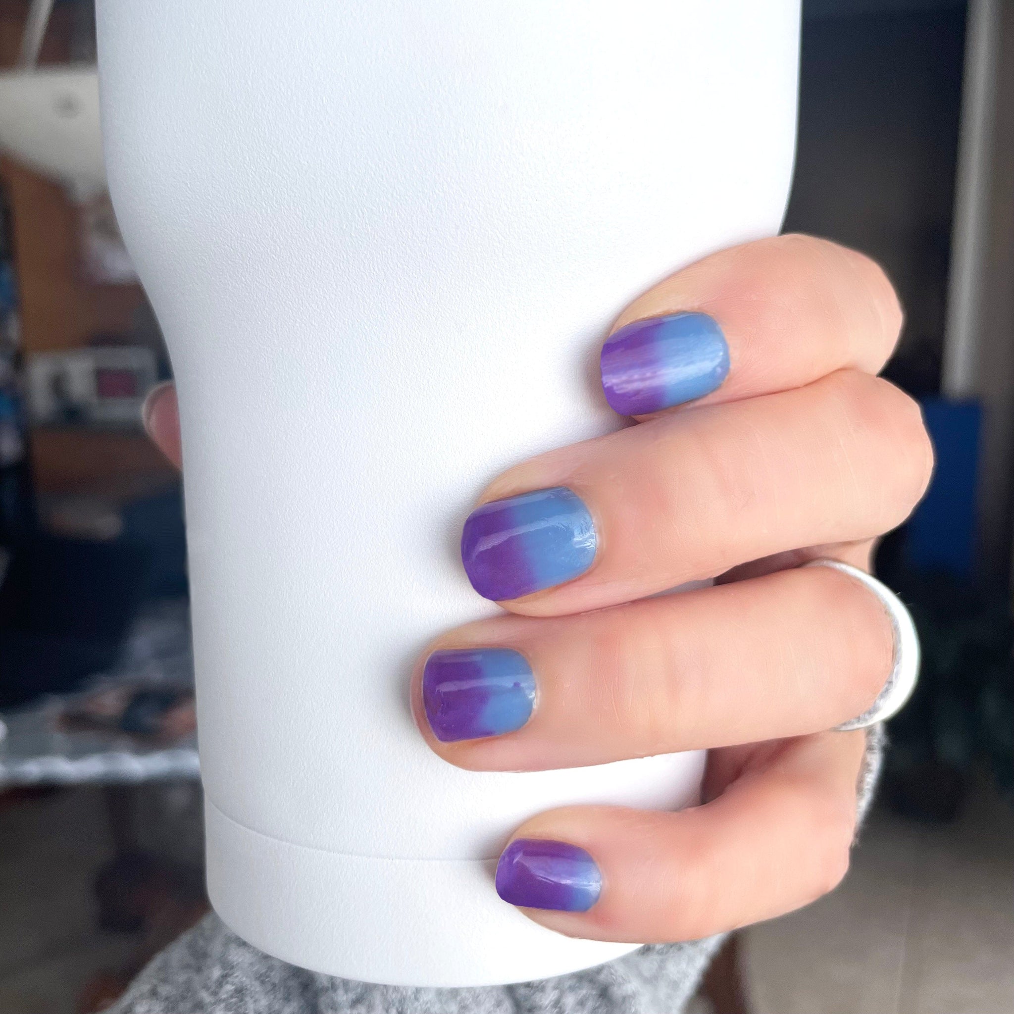 Purple to Blue Thermochromic Nail Wraps