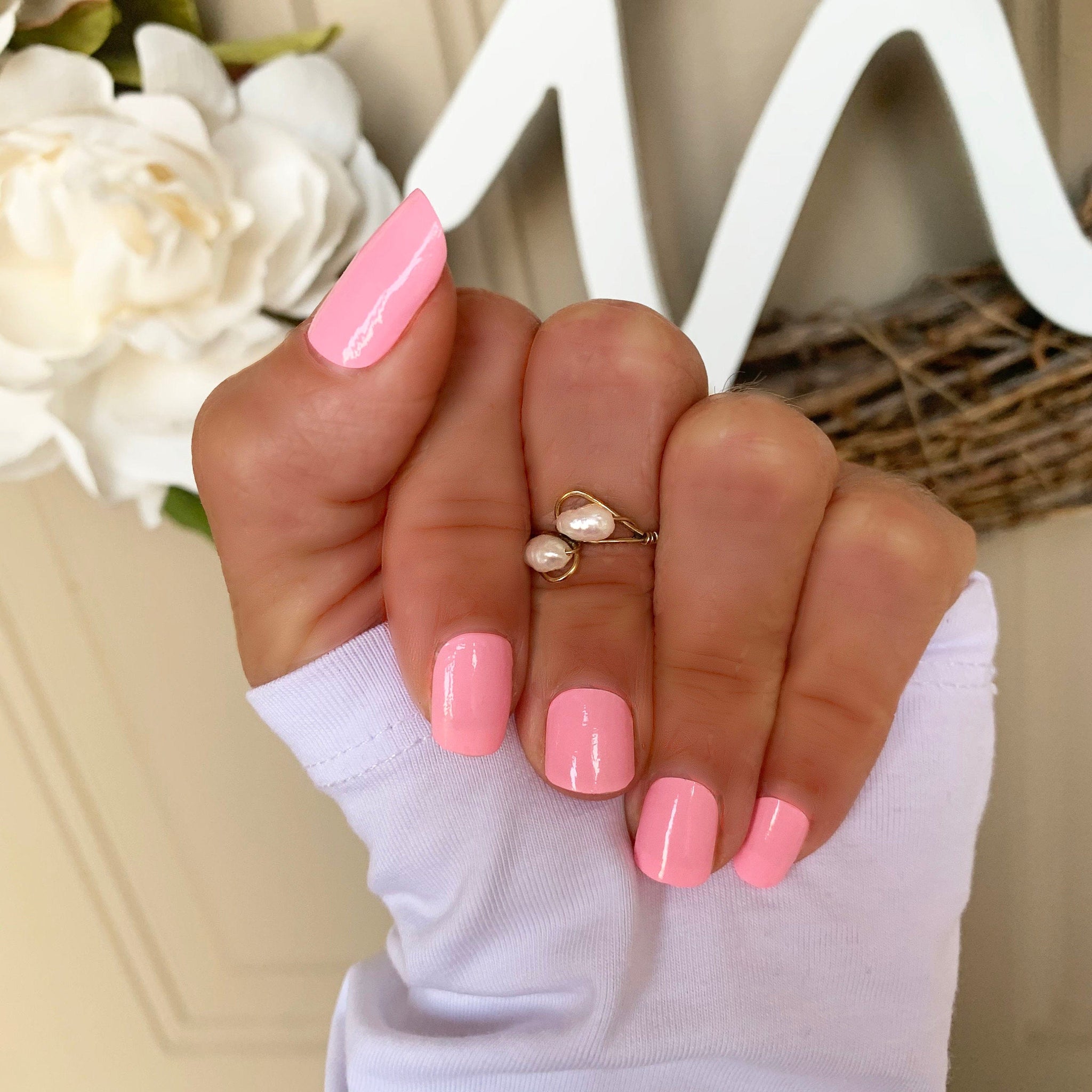 Neon Pink